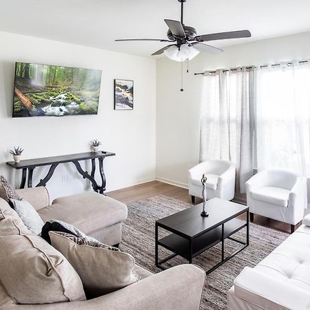 Luxury Townhome By Lsu Campus Baton Rouge Esterno foto