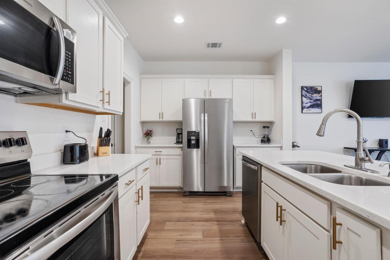 Luxury Townhome By Lsu Campus Baton Rouge Esterno foto